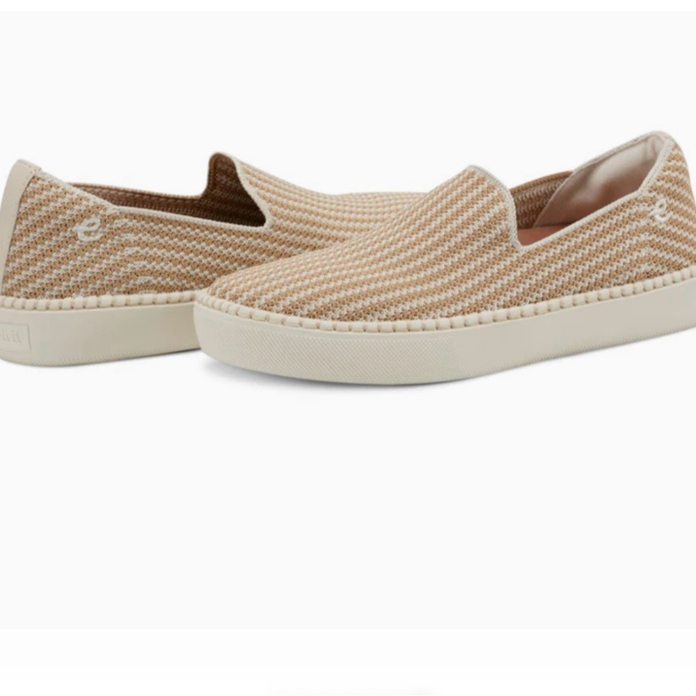 Easy Spirit Knit Slip-On Sneakers in Beige and Cream